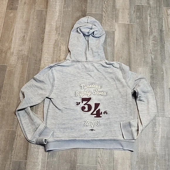 Aeropostale brand hooded sweatshirt - Picture 7 of 8